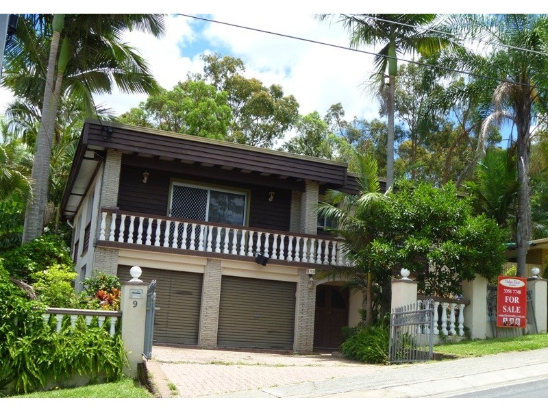 9 Caesar Rd, Ferny Hills QLD 4055