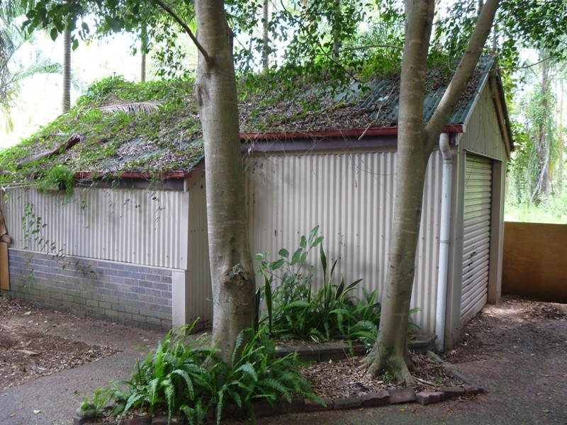 9 Caesar Rd, Ferny Hills QLD 4055