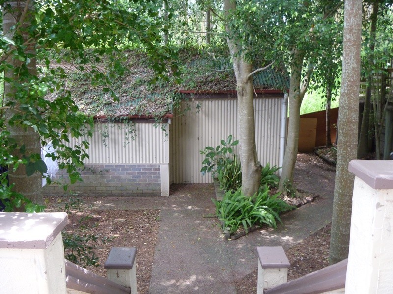 9 Caesar Rd, Ferny Hills QLD 4055