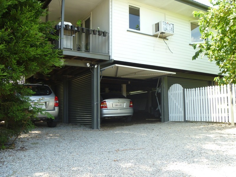 29 Dunbil Ave, Ferny Hills QLD 4055