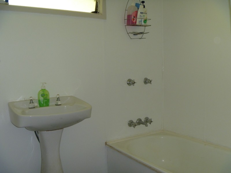 29 Dunbil Ave, Ferny Hills QLD 4055