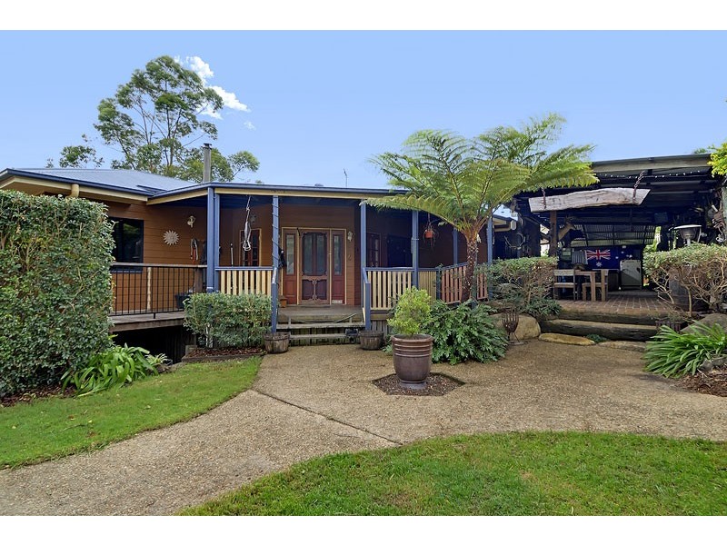 16 Emuglen Place, Ferny Grove QLD 4055