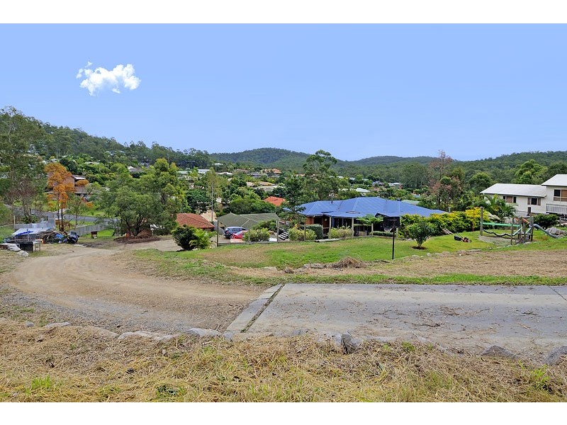 16 Emuglen Place, Ferny Grove QLD 4055