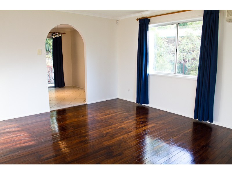 7 Teenan Street, Ferny Hills QLD 4055