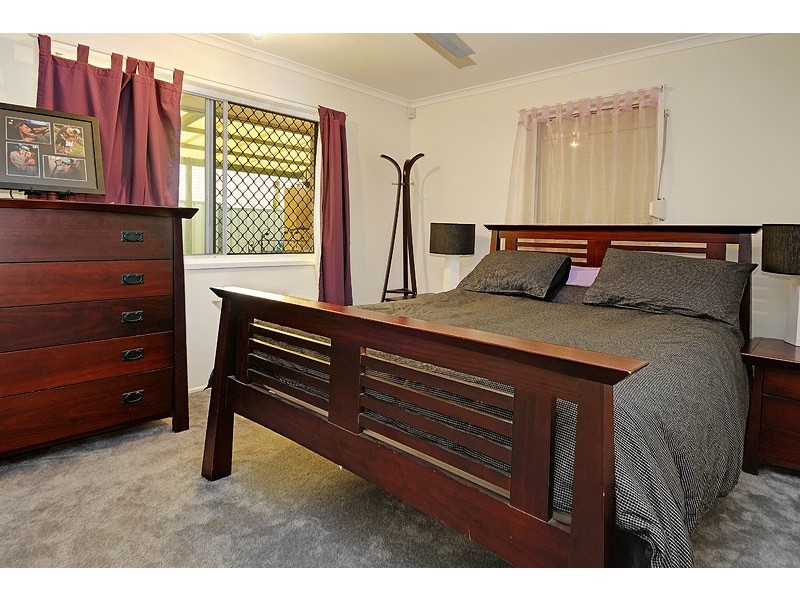 79 Lislane St, Ferny Grove QLD 4055