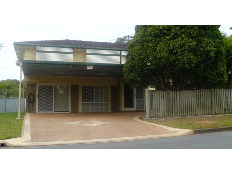 8 Jade St, Albany Creek QLD 4035