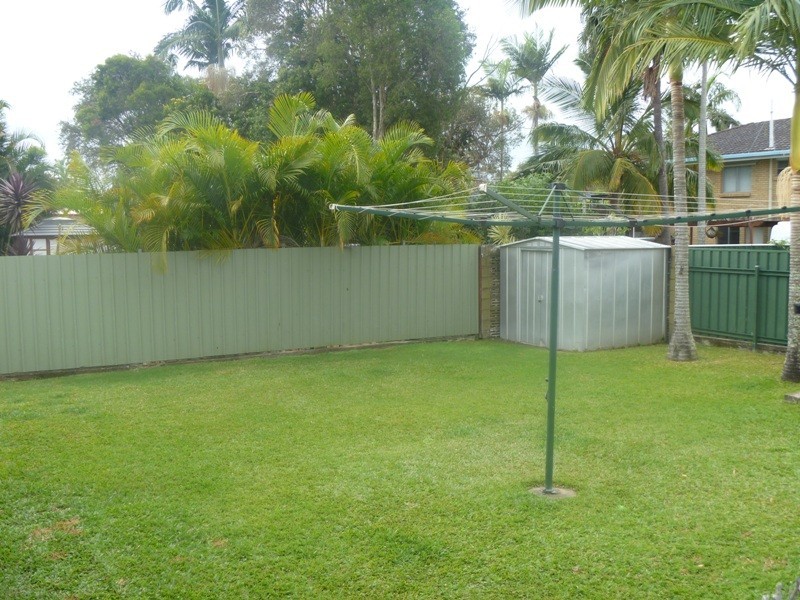 8 Jade St, Albany Creek QLD 4035