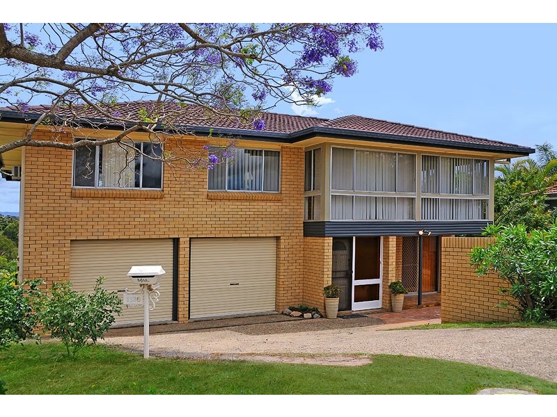 1136 South Pine Rd, Arana Hills QLD 4054