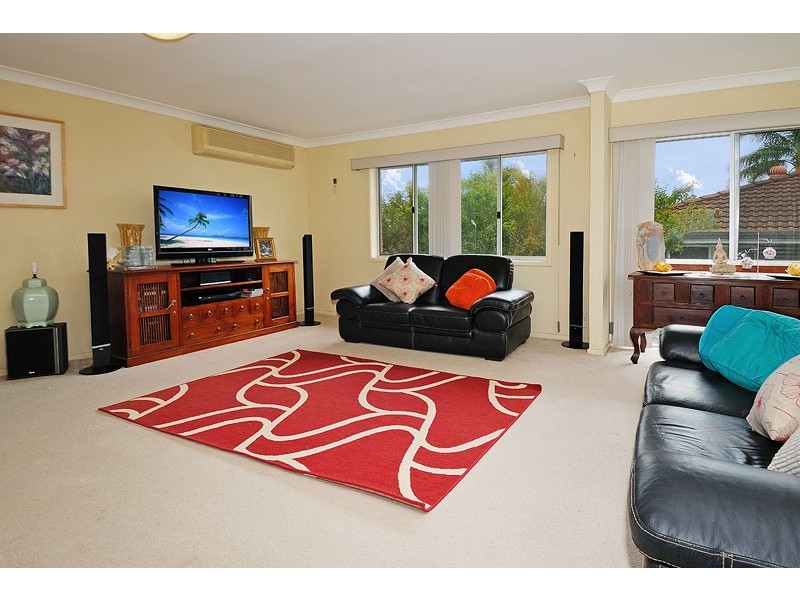 1136 South Pine Rd, Arana Hills QLD 4054