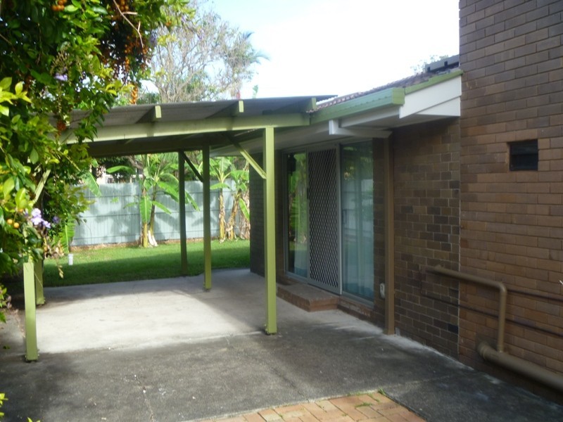23 Eurobin Cres, Ferny Hills QLD 4055