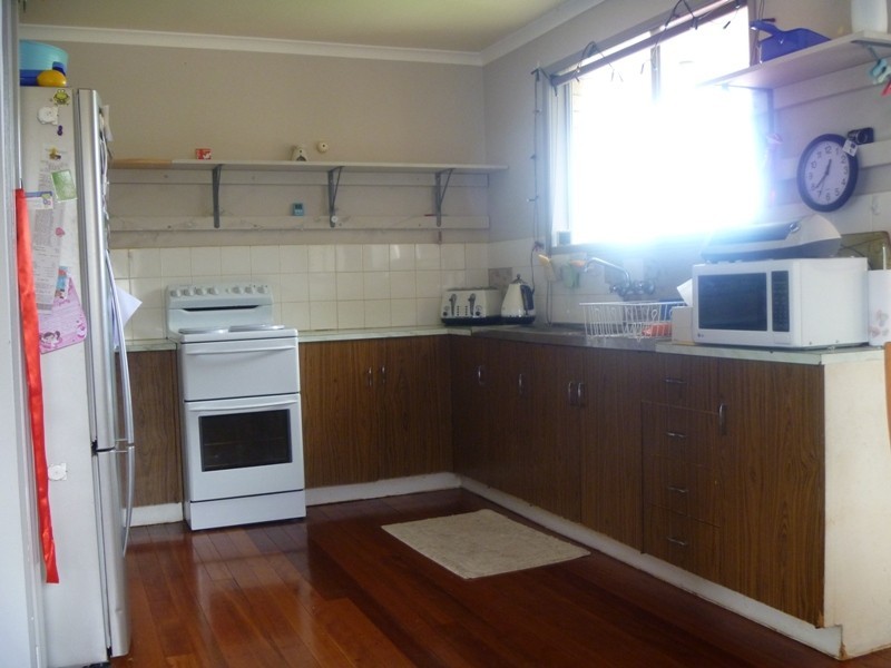 14 Selby Street, Kallangur QLD 4503