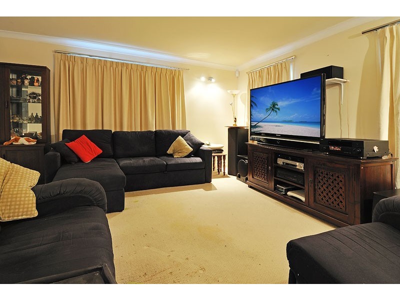 4 Ballinderry Street, Everton Park QLD 4053