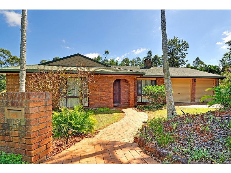 43 Tetragona Drive, Arana Hills QLD 4054