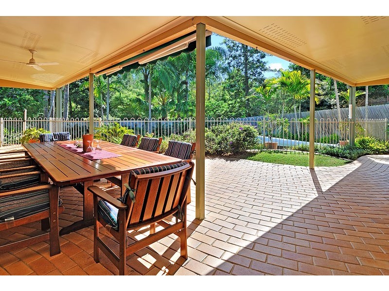 43 Tetragona Drive, Arana Hills QLD 4054