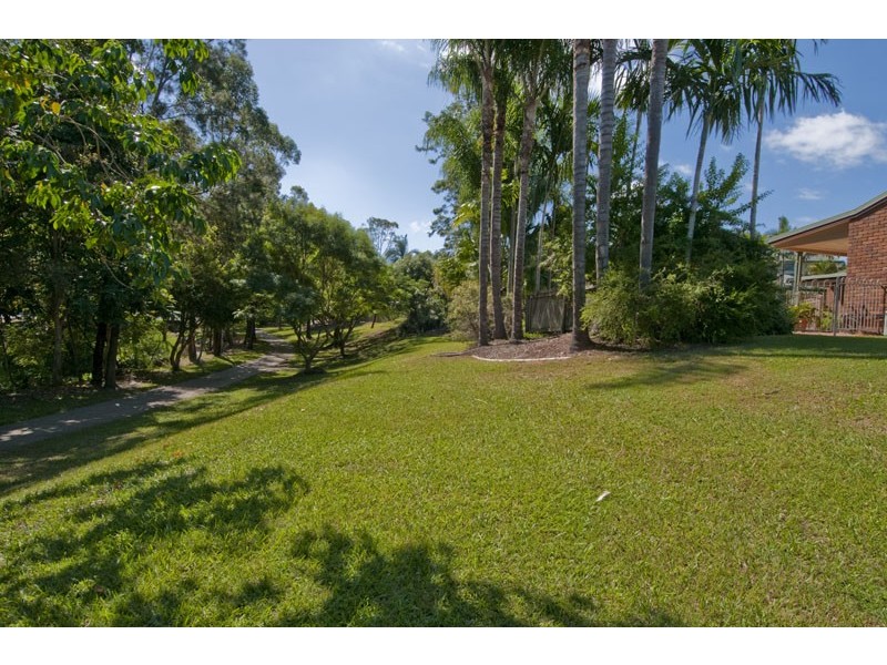 43 Tetragona Drive, Arana Hills QLD 4054