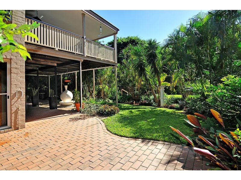 Arana Hills QLD 4054