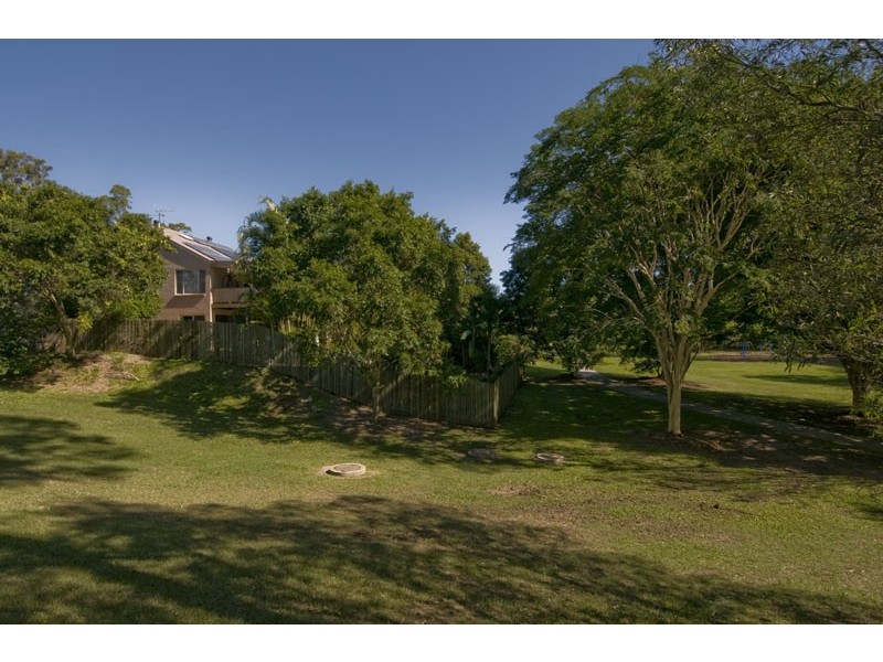 Arana Hills QLD 4054