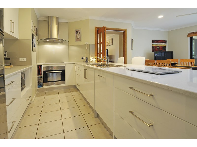 6 Kulnura Street, Upper Kedron QLD 4055