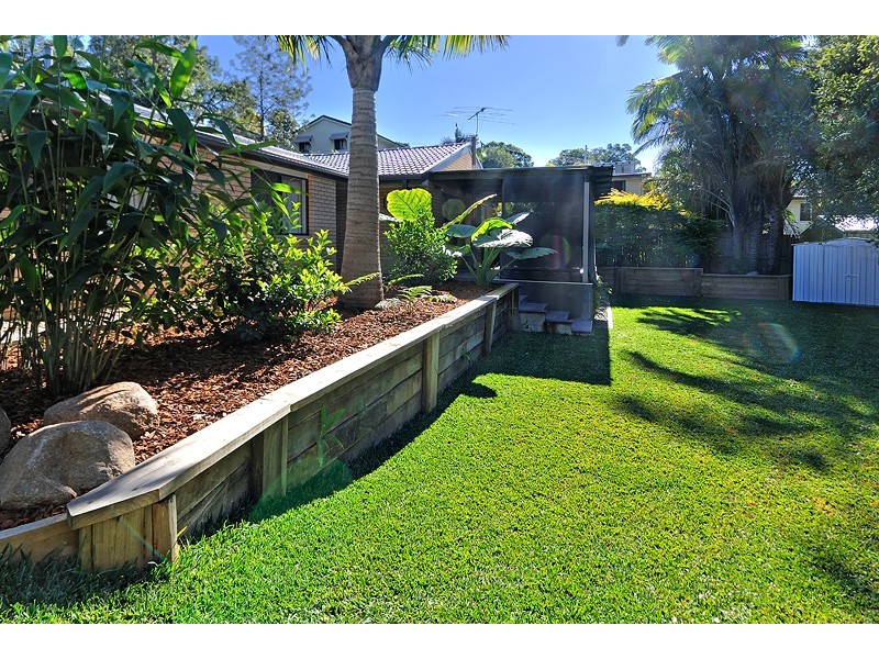 16 Palall Crescent, Ferny Hills QLD 4055