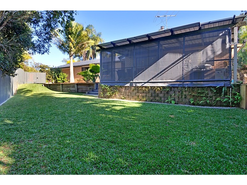 16 Palall Crescent, Ferny Hills QLD 4055