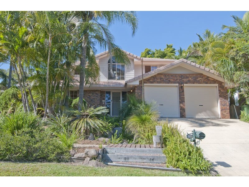 18 Tetragona Drive, Arana Hills QLD 4054