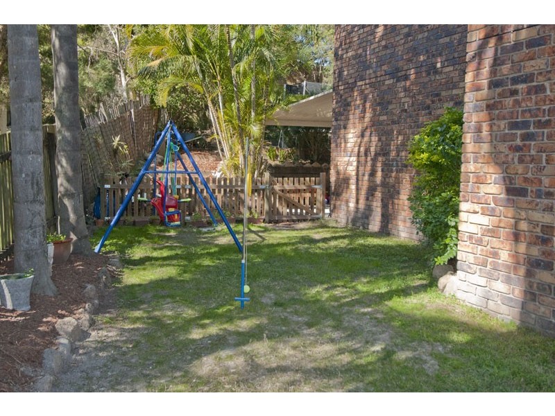 18 Tetragona Drive, Arana Hills QLD 4054