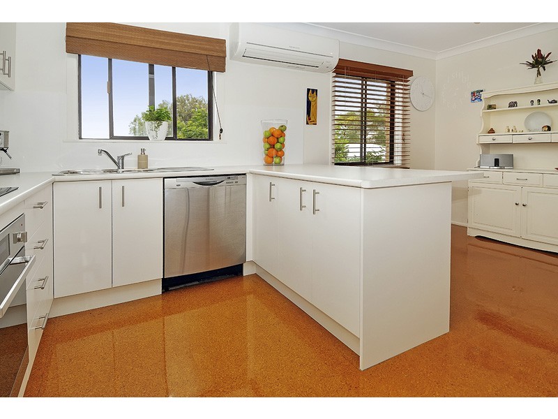 88 Patricks Road, Arana Hills QLD 4054