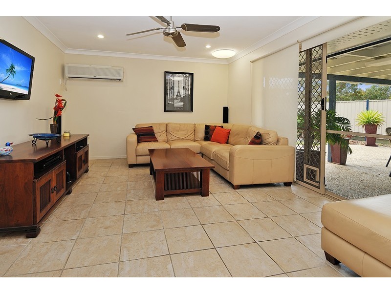 29 Tetragona Drive, Arana Hills QLD 4054