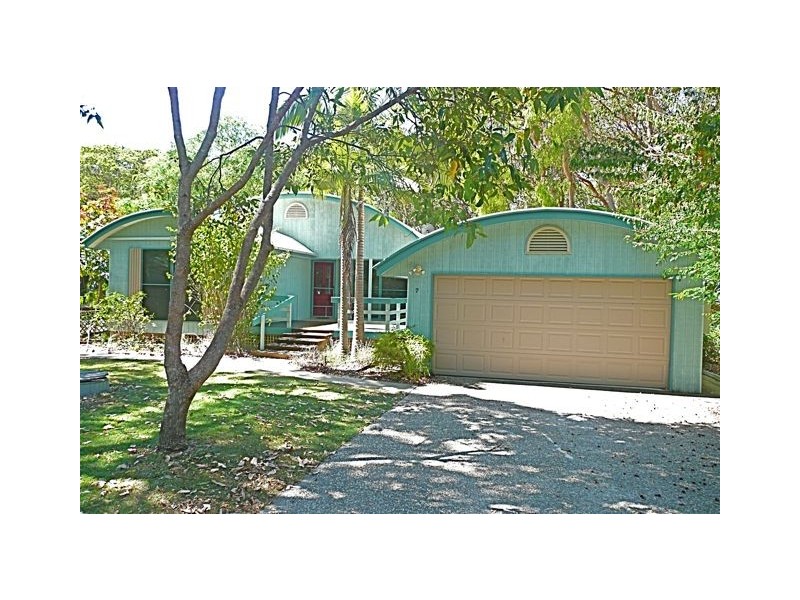 7 Belle Court, Rainbow Beach QLD 4581
