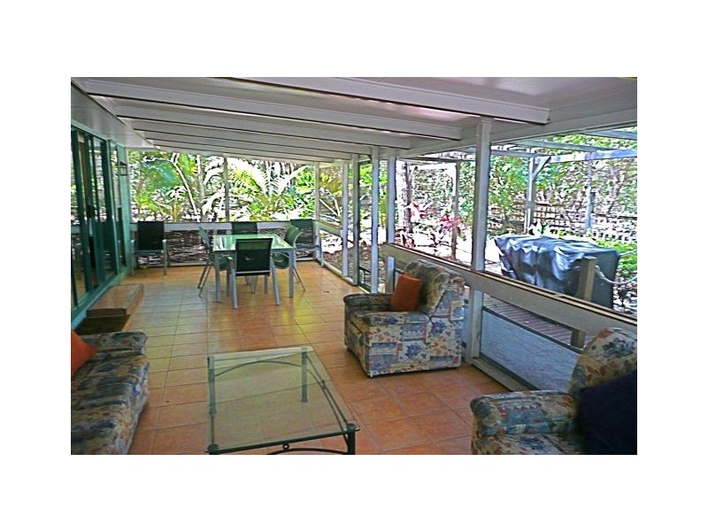 7 Belle Court, Rainbow Beach QLD 4581