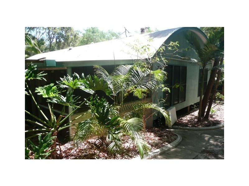 7 Belle Court, Rainbow Beach QLD 4581