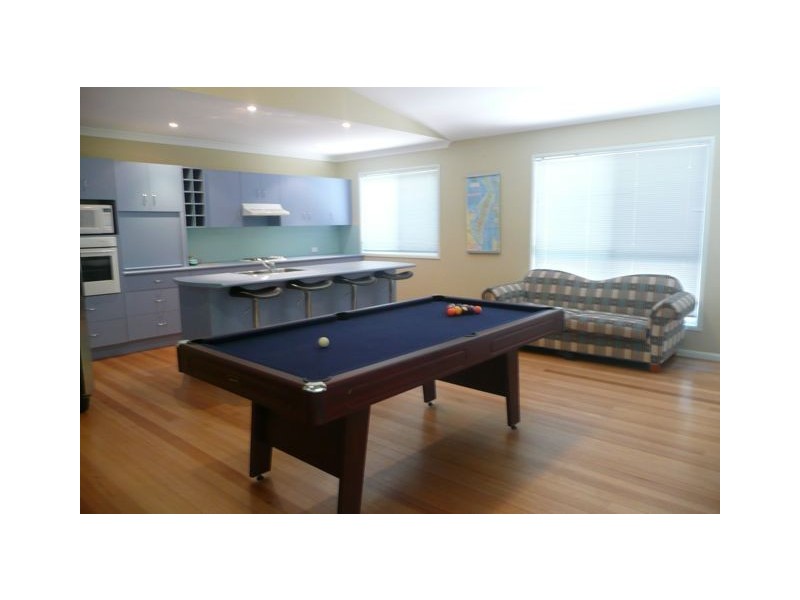6 Belle Court, Rainbow Beach QLD 4581