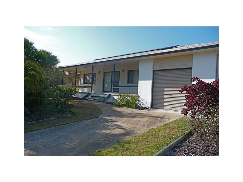 16 Tingira Close, Rainbow Beach QLD 4581