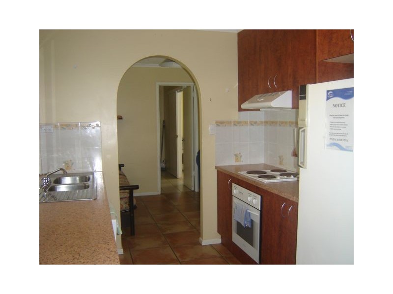 2 Rumbalara Avenue, Rainbow Beach QLD 4581