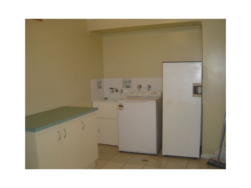 2 Rumbalara Avenue, Rainbow Beach QLD 4581
