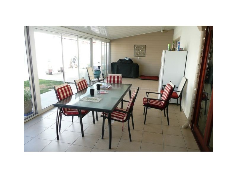 8 Cypress Avenue, Rainbow Beach QLD 4581