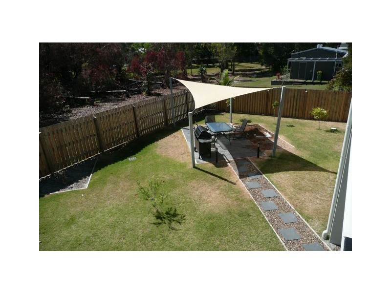 2/10 Carlo Road, Rainbow Beach QLD 4581
