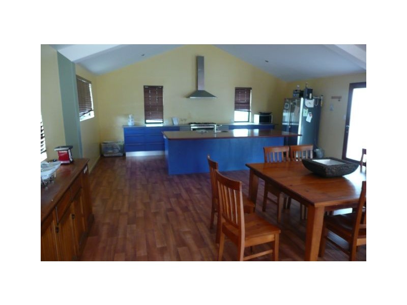 13 Rumbalara Avenue, Rainbow Beach QLD 4581