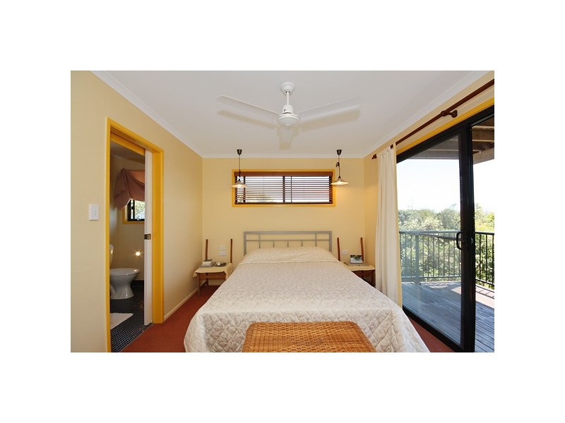 20 Belle Court, Rainbow Beach QLD 4581
