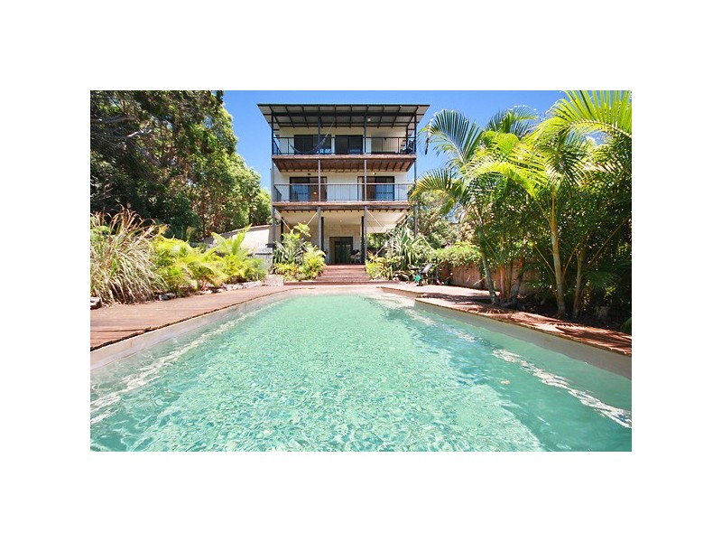 20 Belle Court, Rainbow Beach QLD 4581