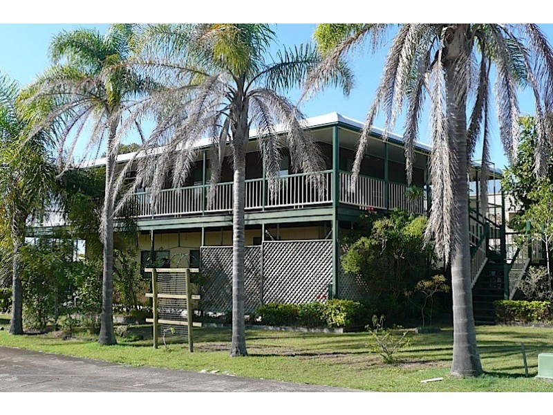 19 Bombala Crescent, Rainbow Beach QLD 4581