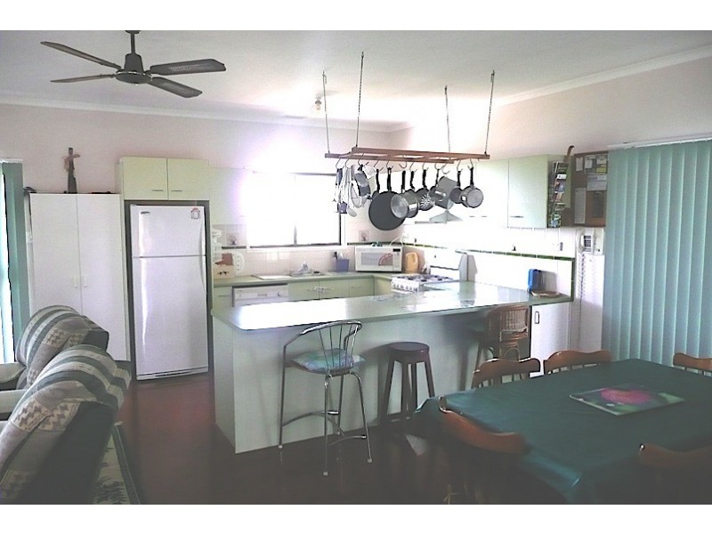 19 Bombala Crescent, Rainbow Beach QLD 4581