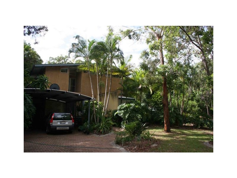 2 Satinwood Drive, Rainbow Beach QLD 4581