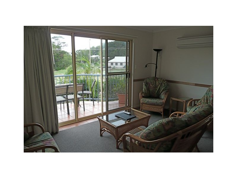 4 Double Island Drive, Rainbow Beach QLD 4581