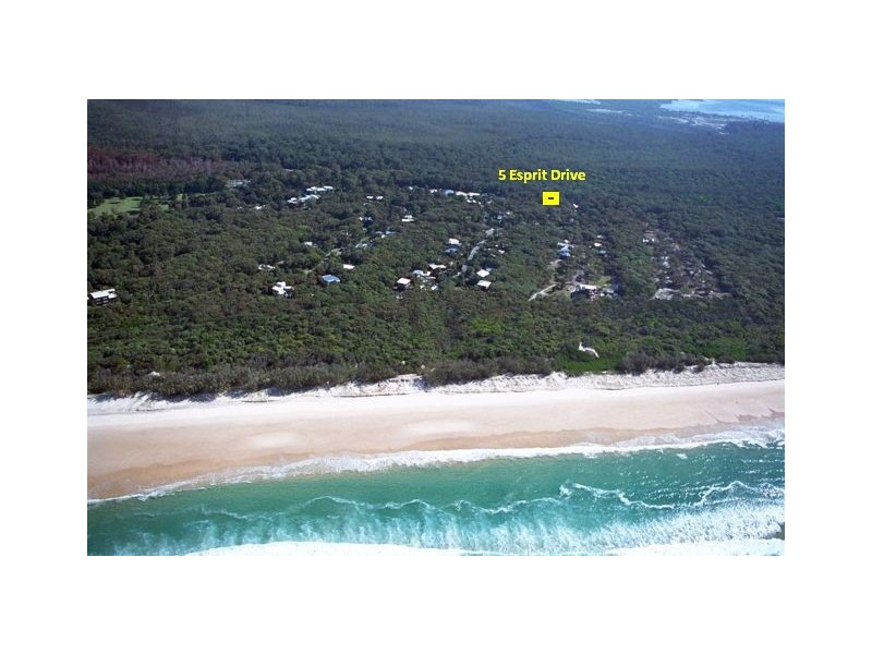 5 Esprit Drive, Rainbow Beach QLD 4581
