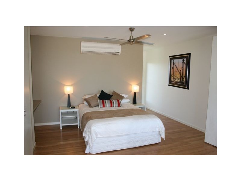 4/7 Spectrum Street, Rainbow Beach QLD 4581