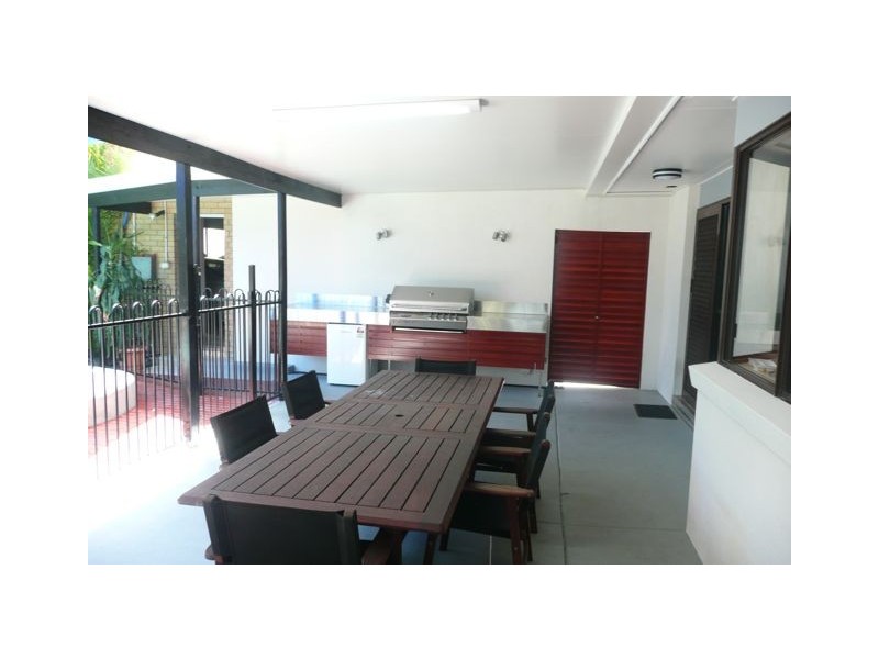 29 Bombala Crescent, Rainbow Beach QLD 4581