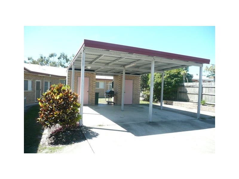 2/1 Rumbalara Avenue, Rainbow Beach QLD 4581