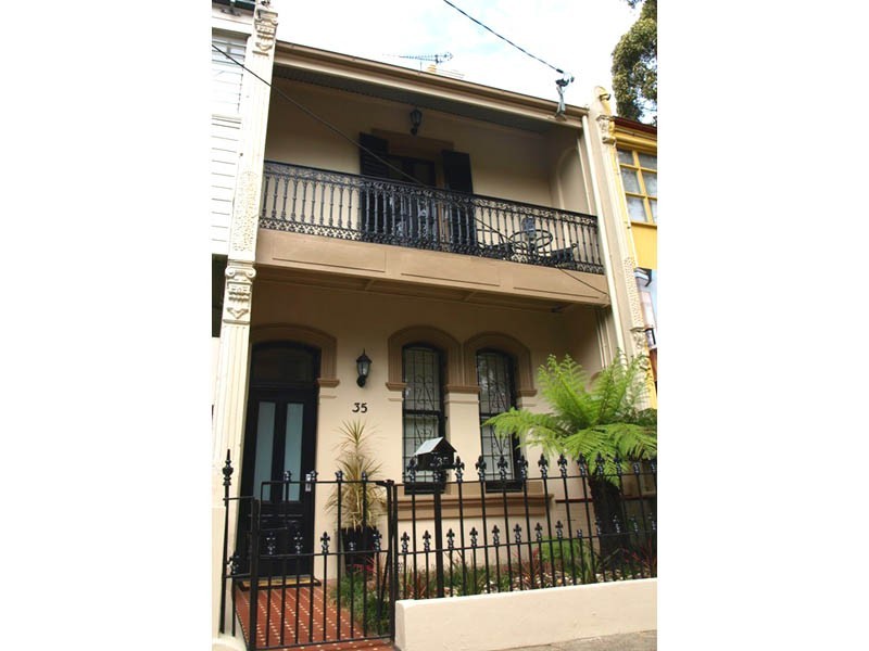 35 Young Street, Redfern NSW 2016