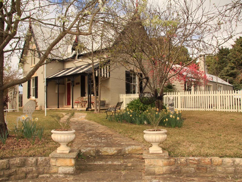 24 Browley Street, Moss Vale NSW 2577